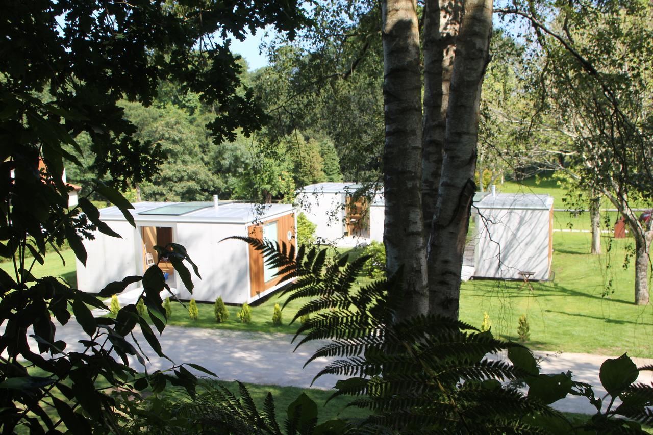 Bungalow Camping Los Manzanos Santa Cruz de Oleiros Exterior photo